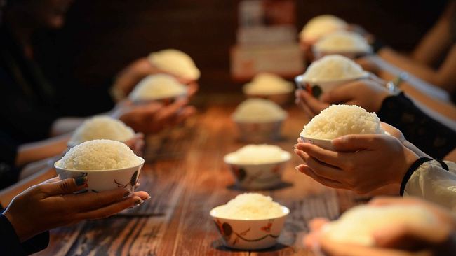 Obrázek: Ve stínu pandemie COVID-19 čelilo v roce 2020 asi 800 milionů lidí na světě hladu a podvýživě. /VCG